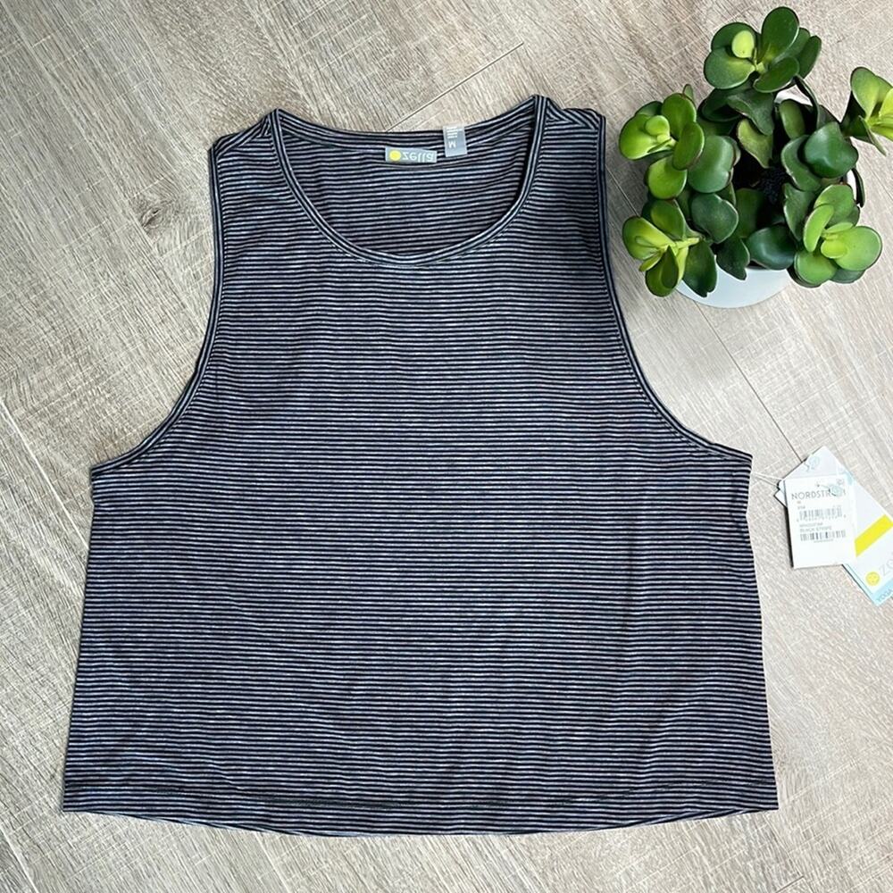 ZELLA Work For It Black Gray Striped Tank Top Women’s Size Medium - Picture 2 of 11